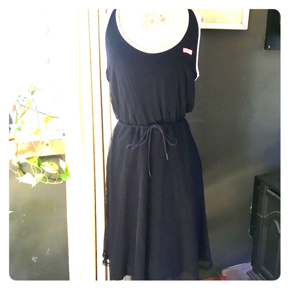 Little black dress by Hunter